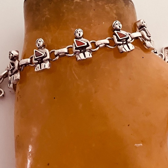 Carol Felley Storyteller Inlaid Spiny Oyster Sterling Silver Bracelet - Picture 2 of 7